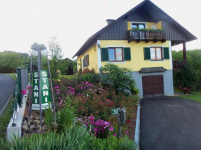 Гостиница Obstbau und Gästezimmer Stani  Китцек-Им-Заузаль 